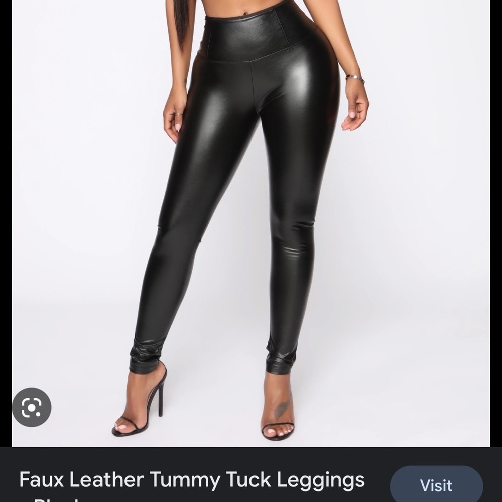 New with tags , size small faux leather leggings